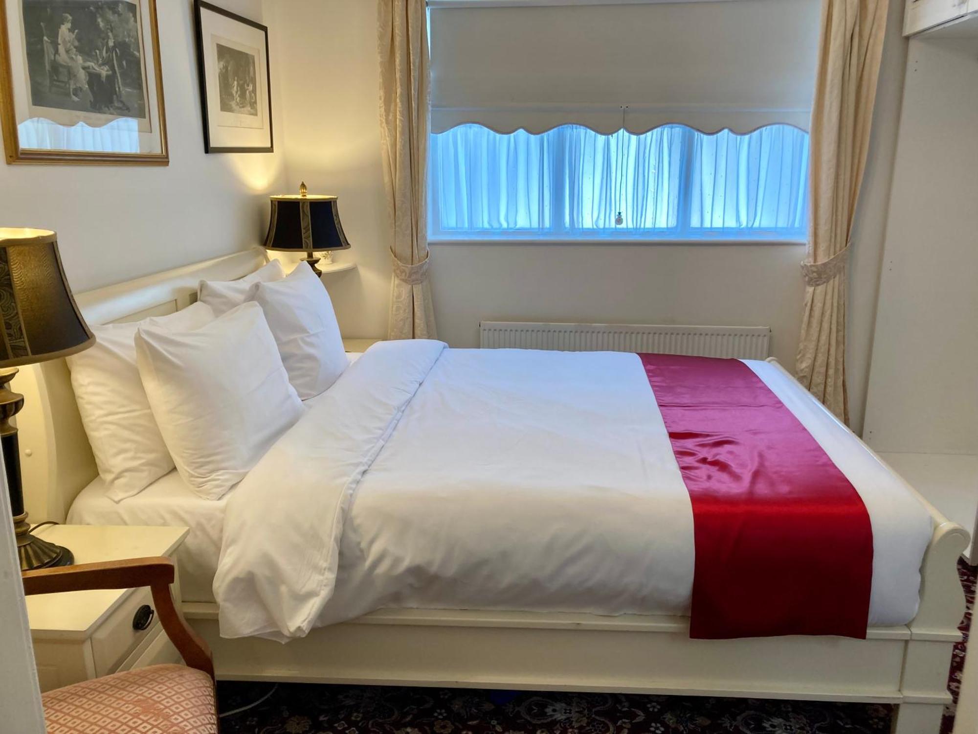 The Gallery B&B, The Glen, Kinsale ,County Cork Esterno foto